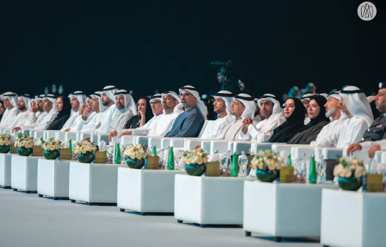 خالد بن محمد بن زايد يشهد حفل تخريج طلبة جامعة خليفة 1 خالد بن محمد بن زايد يشهد حفل تخريج طلبة جامعة خليفة