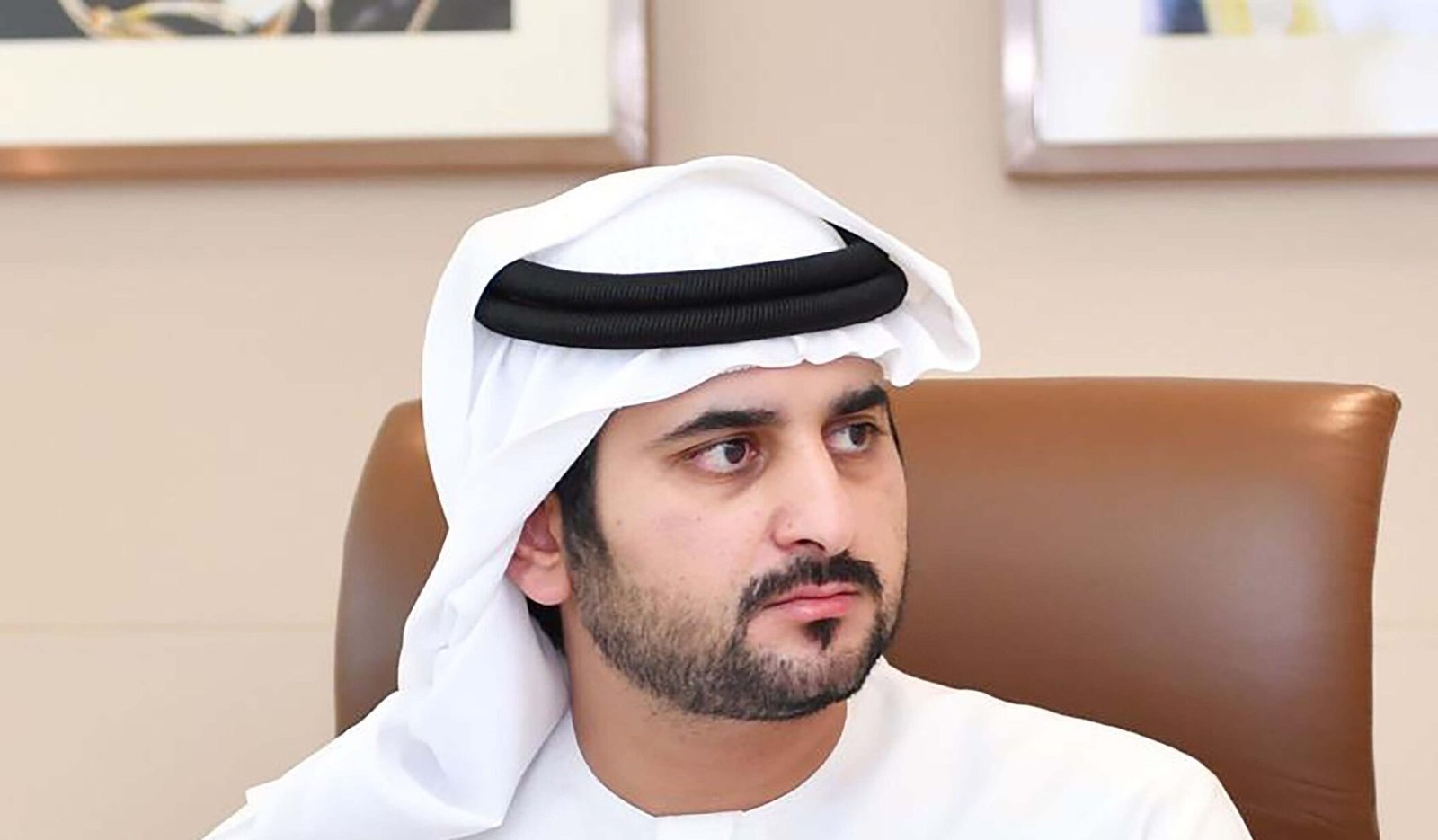 مكتوم بن محمد: ذكرى توحيد قواتنا المسلحة حافلة بالدروس والعبر 1 مكتوم بن محمد: ذكرى توحيد قواتنا المسلحة حافلة بالدروس والعبر