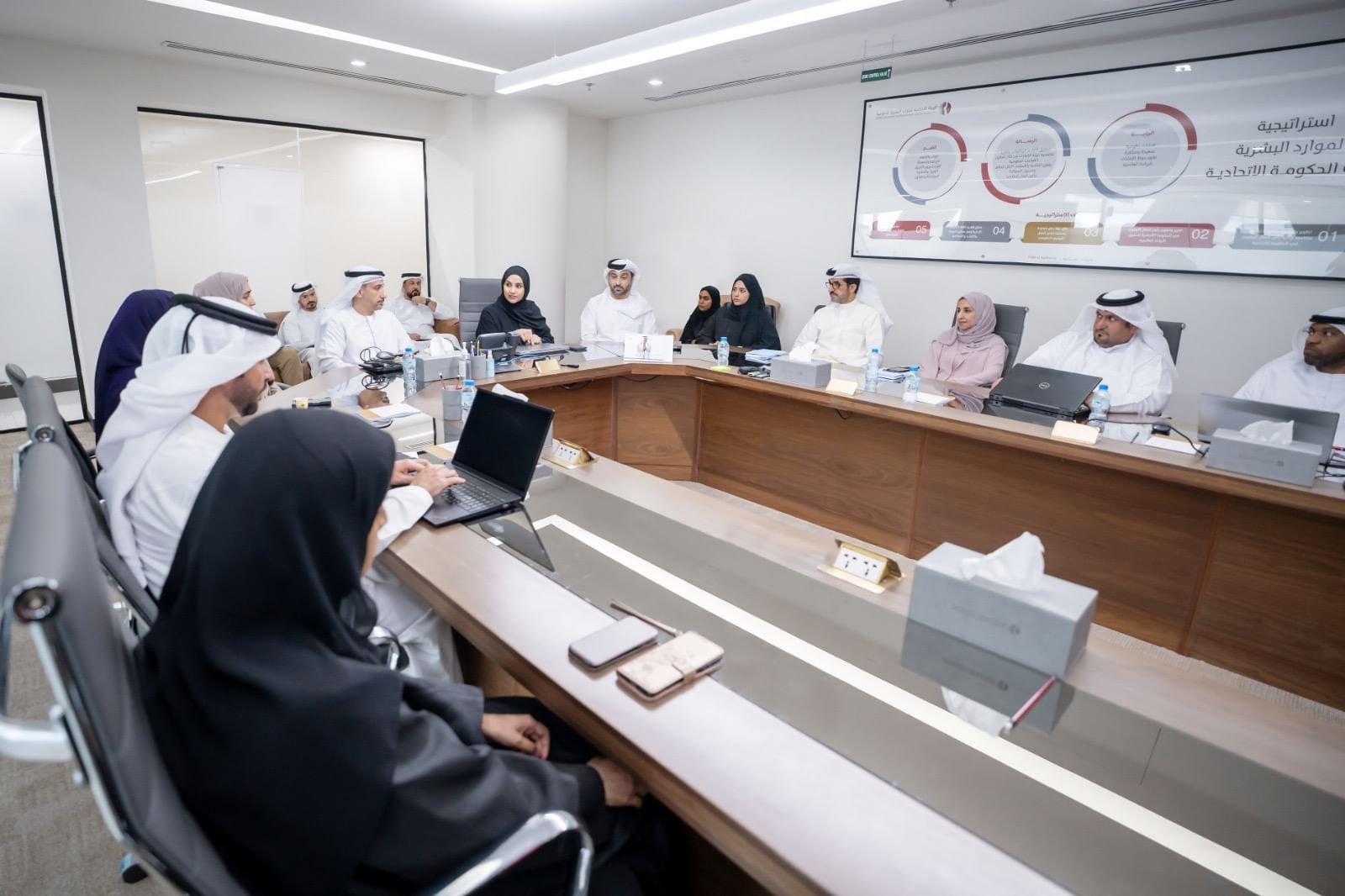 الهيئة الاتحادية للموارد البشرية تنظم ورشة عمل حول برنامج تصفير البيروقراطية 1 الهيئة الاتحادية للموارد البشرية تنظم ورشة عمل حول برنامج تصفير البيروقراطية