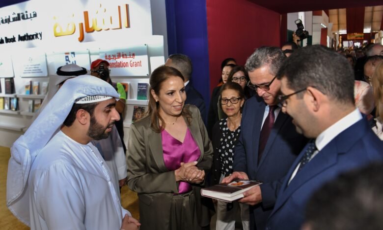 إقبال لافت على معرض "الشارقة للكتاب" في "الرباط للكتاب"