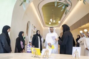 تحت رعاية الشيخة فاطمة بنت مبارك ذياب بن محمد بن زايد يكرّم الفائزين بجائزة المجلس الأعلى للأمومة والطفولة للوقاية من التنمّر في المدارس