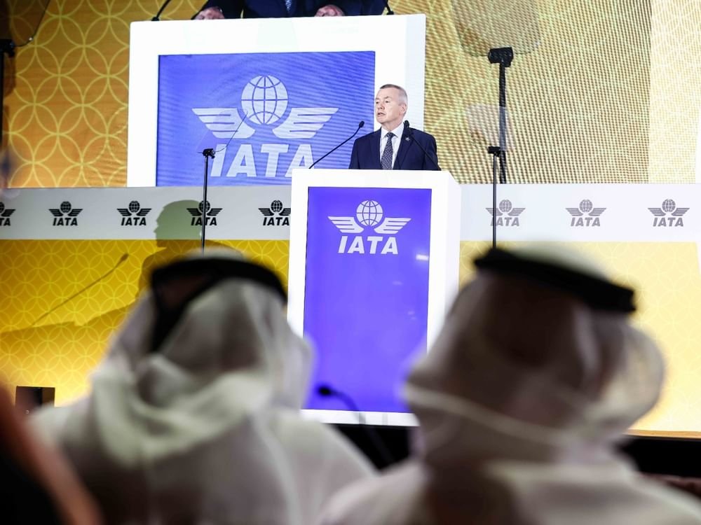 "إياتا": 5 مليارات مسافر.. و 30 مليار دولار أرباح الطيران في 2024 1 "إياتا": 5 مليارات مسافر.. و 30 مليار دولار أرباح الطيران في 2024
