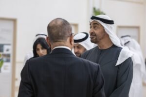 رئيس الدولة في مناسبة اليوم العالمي للبيئة.. يطلع على عدد من مبادرات الاستدامة والأفكار البيئية المبتكرة