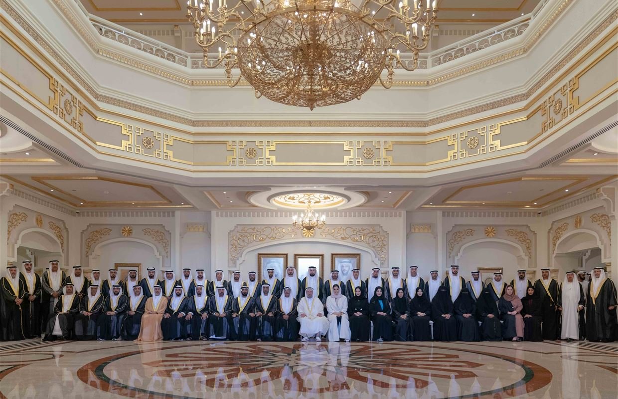 حاكم الشارقة يصدر مرسوما أميريا بشأن فض دور الانعقاد العادي الأول من الفصل التشريعي الحادي عشر للمجلس الاستشاري 1 حاكم الشارقة يصدر مرسوما أميريا بشأن فض دور الانعقاد العادي الأول من الفصل التشريعي الحادي عشر للمجلس الاستشاري