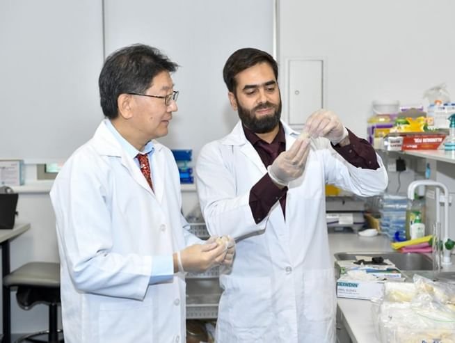 تعاون بين جامعتي الإمارات وسنغافورة الوطنية في مجال اللحوم النباتية 1 تعاون بين جامعتي الإمارات وسنغافورة الوطنية في مجال اللحوم النباتية