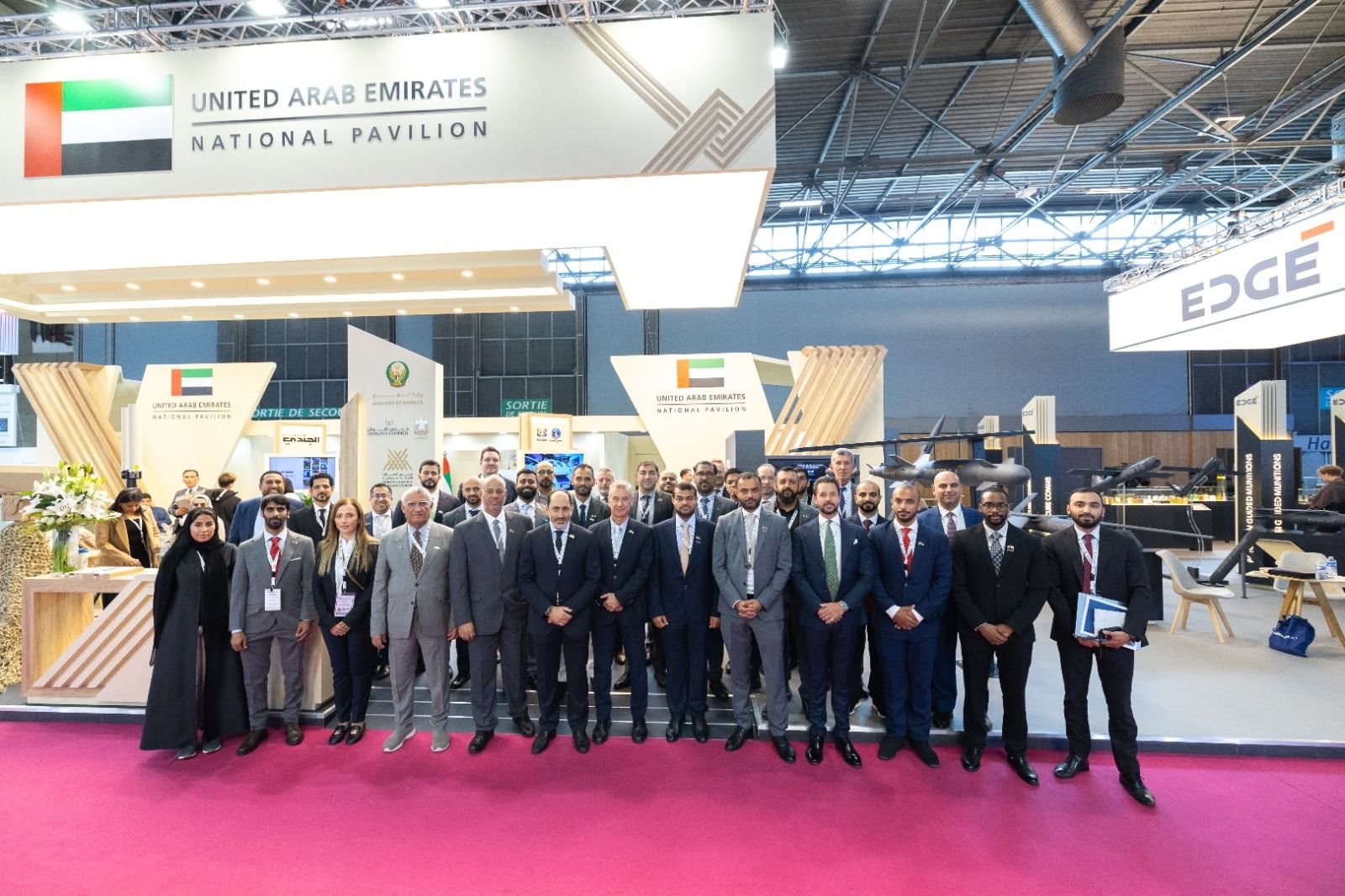 مشاركة متميزة للإمارات في معرض "يوروساتوري 2024" الدولي للدفاع والأمن بباريس 1 مشاركة متميزة للإمارات في معرض "يوروساتوري 2024" الدولي للدفاع والأمن بباريس