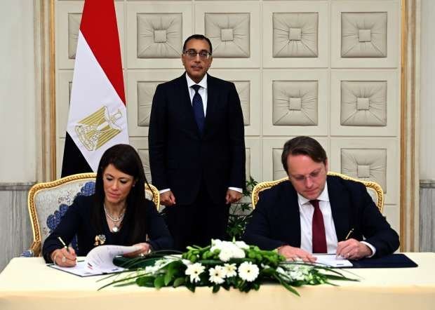 مصر توقع أربع اتفاقيات تمويلية ممولة بمنح من الاتحاد الأوروبي 1 مصر توقع أربع اتفاقيات تمويلية ممولة بمنح من الاتحاد الأوروبي
