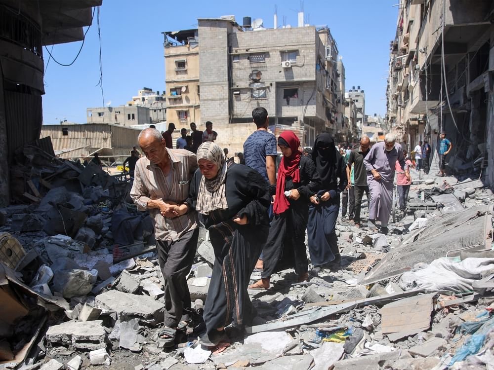 استشهاد 42 فلسطينيا بقصف إسرائيلي في غزة 1 استشهاد 42 فلسطينيا بقصف إسرائيلي في غزة