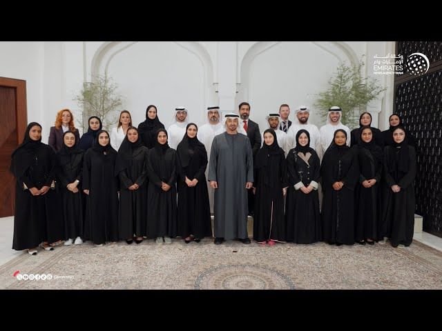 رئيس الدولة يستقبل فرق عمل جناح الإمارات الذي شارك في إكسبو الدوحة للبستنة 1 رئيس الدولة يستقبل فرق عمل جناح الإمارات الذي شارك في إكسبو الدوحة للبستنة