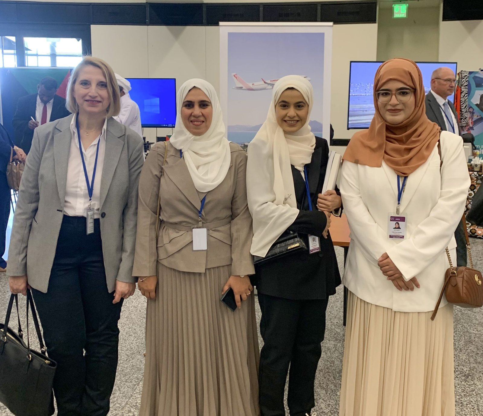 بلدية الشارقة تستعرض أفضل ممارساتها في ندوة سلامة الأغذية في فيينا 1 بلدية الشارقة تستعرض أفضل ممارساتها في ندوة سلامة الأغذية في فيينا