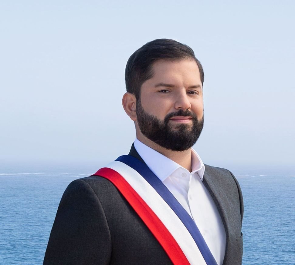 رئيس تشيلي يصل الإمارات في زيارة رسمية للدولة 1 رئيس تشيلي يصل الإمارات في زيارة رسمية للدولة