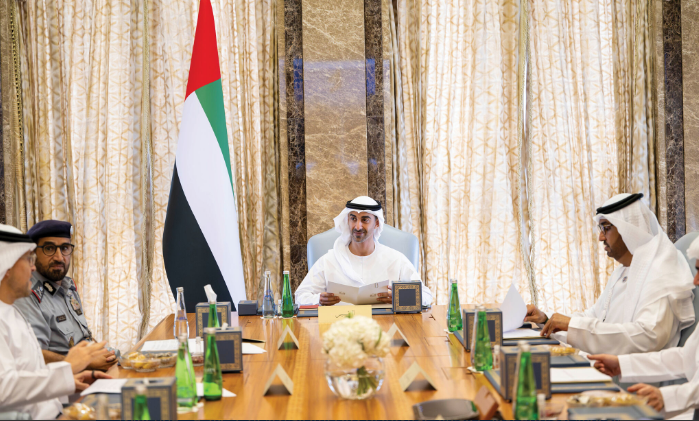 حمدان بن محمد بن زايد يترأس الاجتماع الأول لمجلس الأنظمة الذكية ذاتية الحركة 1 حمدان بن محمد بن زايد يترأس الاجتماع الأول لمجلس الأنظمة الذكية ذاتية الحركة