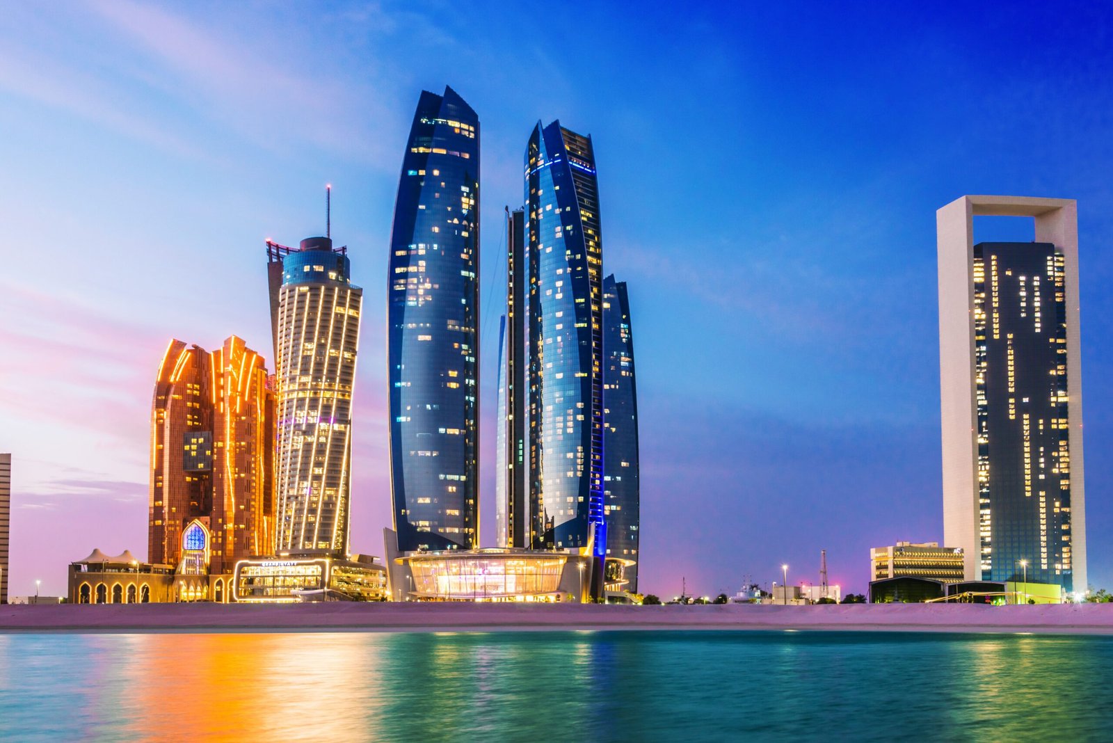 43.2 % نموا في إيرادات المنشآت الفندقية بأبوظبي خلال أبريل 1 43.2 % نموا في إيرادات المنشآت الفندقية بأبوظبي خلال أبريل