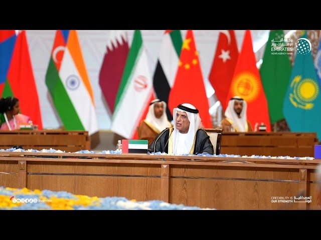 خلال قمة شنغهاي.. سعود بن صقر: الإمارات بقيادة محمد بن زايد حريصة على تعزيز شراكاتها ومد جسور التعاون مع دول العالم 1 خلال قمة شنغهاي.. سعود بن صقر: الإمارات بقيادة محمد بن زايد حريصة على تعزيز شراكاتها ومد جسور التعاون مع دول العالم