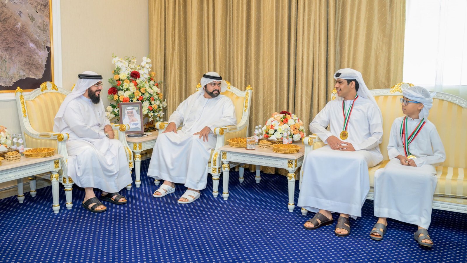 محمد الشرقي يستقبل رئيس مجلس إدارة نادي الفجيرة للشطرنج والثقافة ويطلع على مشاريعه 1 محمد الشرقي يستقبل رئيس مجلس إدارة نادي الفجيرة للشطرنج والثقافة ويطلع على مشاريعه