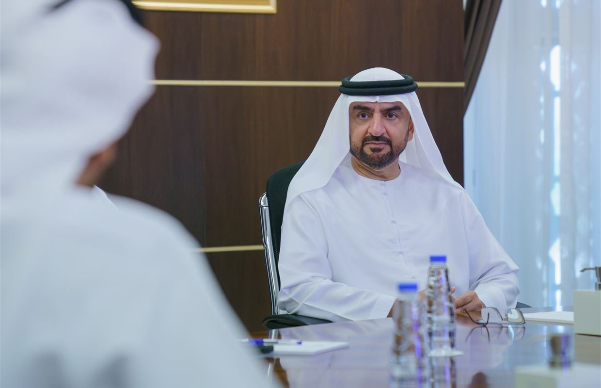 عبدالله بن سالم القاسمي يصدر قراراً بشأن ترقية وتعيين مدير لدائرة الموارد البشرية في إمارة الشارقة 1 عبدالله بن سالم القاسمي يصدر قراراً بشأن ترقية وتعيين مدير لدائرة الموارد البشرية في إمارة الشارقة