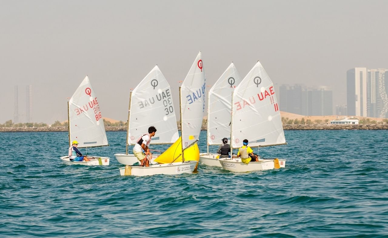 أبوظبي للشراع الحديث يشارك في بطولة إزمير التركية 1 أبوظبي للشراع الحديث يشارك في بطولة إزمير التركية