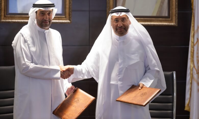 تعاون بين الجامعة القاسمية و"الشارقة الخيرية" لدعم برامج تعليم اللغة العربية 5 تعاون بين الجامعة القاسمية و"الشارقة الخيرية" لدعم برامج تعليم اللغة العربية