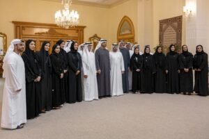 رئيس الدولة يكرم المساهمين في دعم برامج ومبادرات هيئة المساهمات المجتمعية - معاً من الأفراد والمؤسسات