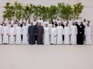 رئيس الدولة يكرم المساهمين في دعم برامج ومبادرات هيئة المساهمات المجتمعية - معاً من الأفراد والمؤسسات