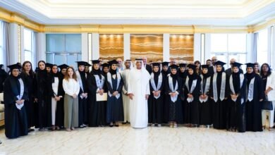 سعود بن صقر يستقبل خريجي "برنامج الضيافة الإماراتية"