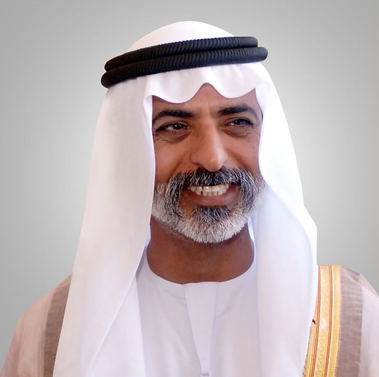 خلال متابعته البرامج الصيفية لصندوق الوطن.. نهيان بن مبارك يوجه بإطلاق أوسمة التميز للطلبة والمعلمين وفرق العمل والمدارس 1 خلال متابعته البرامج الصيفية لصندوق الوطن.. نهيان بن مبارك يوجه بإطلاق أوسمة التميز للطلبة والمعلمين وفرق العمل والمدارس