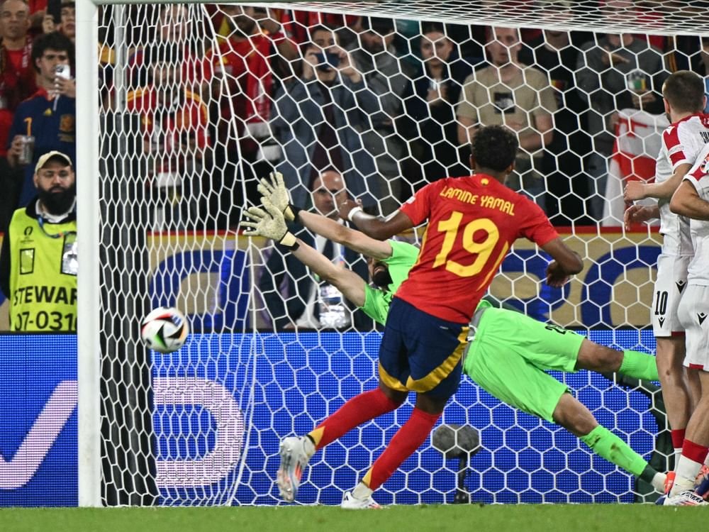 غداً.. منتخب إسبانيا يواجه نظيره الفرنسي في نصف نهائي "يورو 2024" 1 غداً.. منتخب إسبانيا يواجه نظيره الفرنسي في نصف نهائي "يورو 2024"