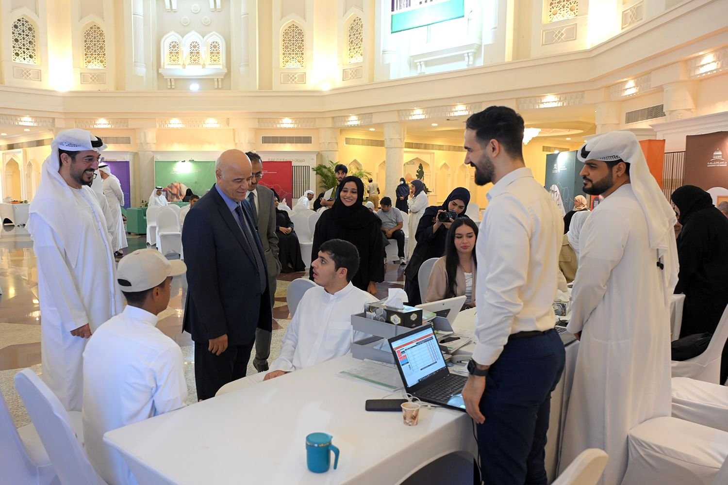 سبعة آلاف طلب التحاق بجامعة الشارقة 1 سبعة آلاف طلب التحاق بجامعة الشارقة