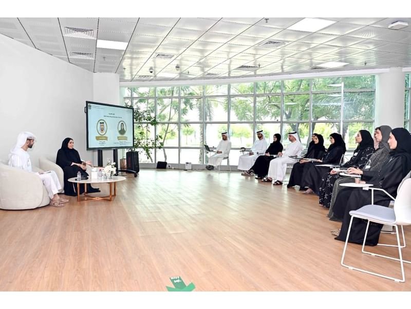 "الطاقة والبنية التحتية" تحتفي باليوم العالمي للشباب 1 "الطاقة والبنية التحتية" تحتفي باليوم العالمي للشباب