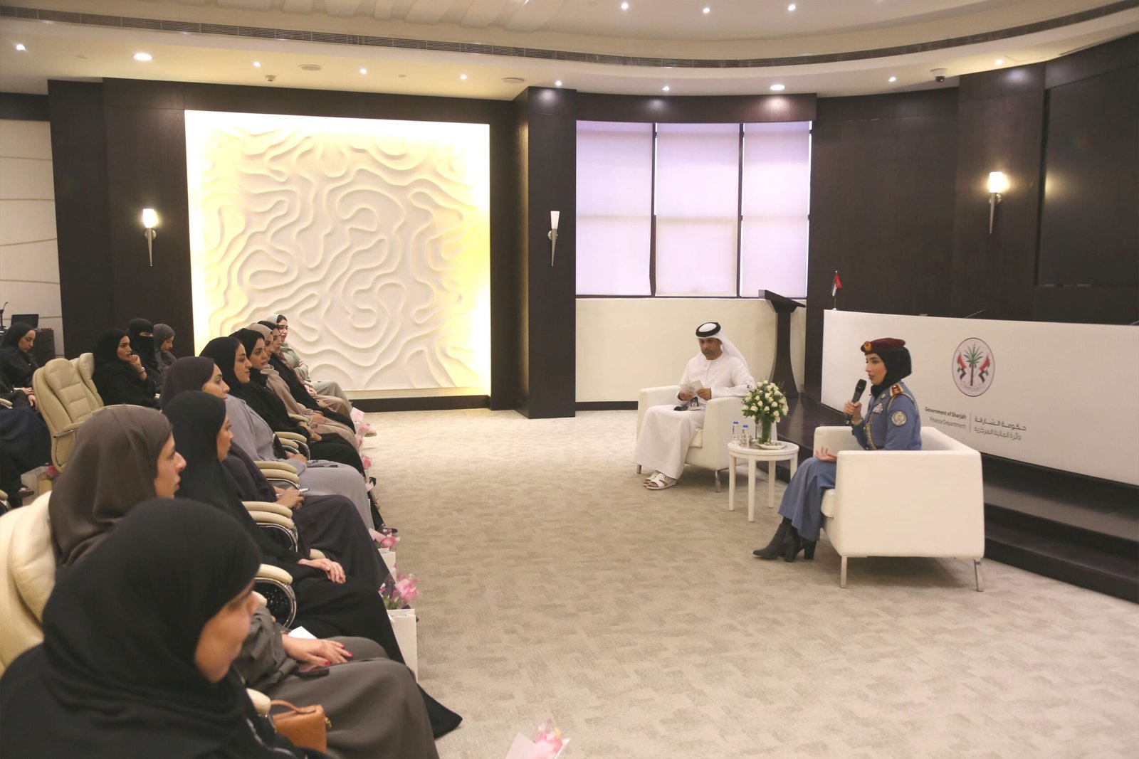 "موارد وشرطة الشارقة" يحتفيان بيوم المرأة الإماراتية 1 "موارد وشرطة الشارقة" يحتفيان بيوم المرأة الإماراتية