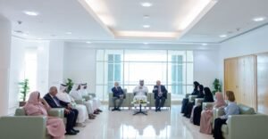 سلطان بن أحمد القاسمي يلتقي طلبة الطب بجامعة الشارقة المبتعثين للتدريب في "مايو كلينك" 2 سلطان بن أحمد القاسمي يلتقي طلبة الطب بجامعة الشارقة المبتعثين للتدريب في "مايو كلينك"