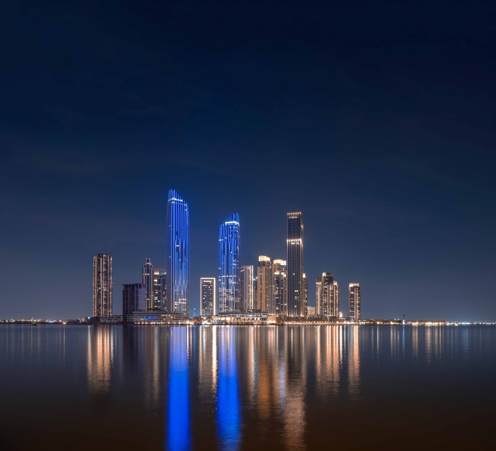 14.4 مليار درهم إيرادات "إعمار العقارية" في النصف الأول بنمو 17% 1 14.4 مليار درهم إيرادات "إعمار العقارية" في النصف الأول بنمو 17%