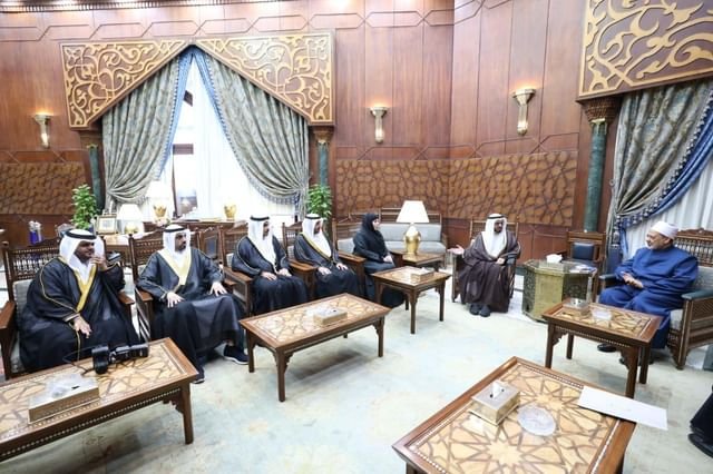 شيخ الأزهر يؤكد أهمية التعاون مع الهيئات الدينية في الإمارات 1 شيخ الأزهر يؤكد أهمية التعاون مع الهيئات الدينية في الإمارات