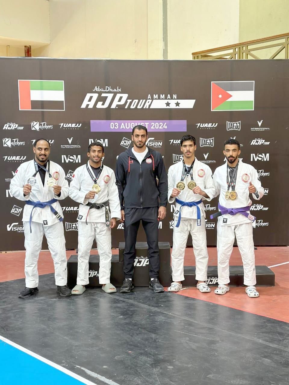 شرطة أبوظبي تحصد 7 ميداليات في بطولة الجوجيتسو بالأردن 1 شرطة أبوظبي تحصد 7 ميداليات في بطولة الجوجيتسو بالأردن