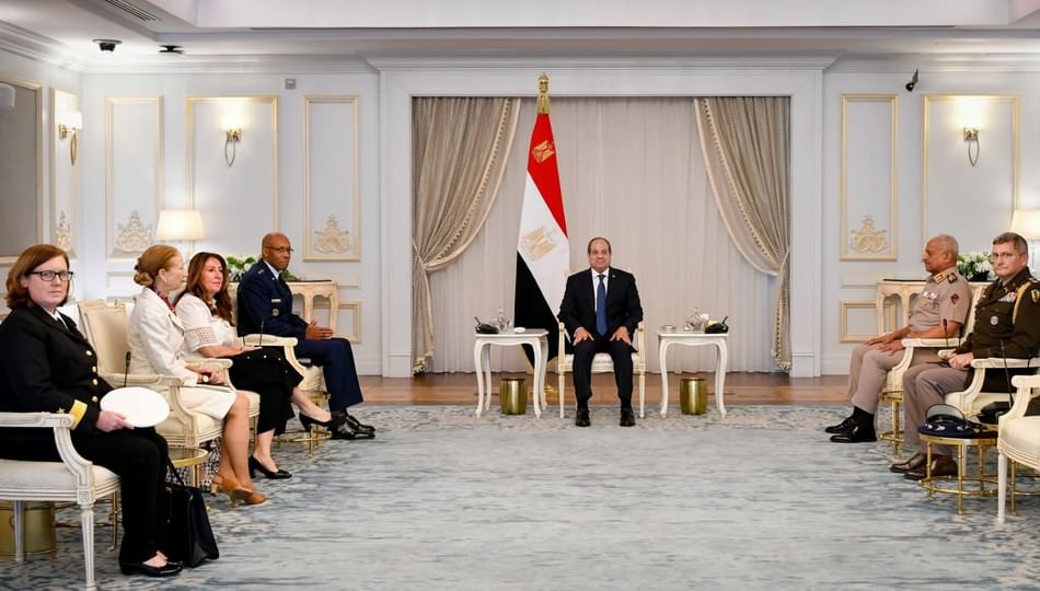 السيسي يؤكد ضرورة تكثيف الجهود الدولية للحد من التصعيد في المنطقة 1 السيسي يؤكد ضرورة تكثيف الجهود الدولية للحد من التصعيد في المنطقة