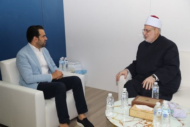 وكيل الأزهر يشيد بجهود " مجلس حكماء المسلمين" لنشر قيم التسامح والتعايش 1 وكيل الأزهر يشيد بجهود " مجلس حكماء المسلمين" لنشر قيم التسامح والتعايش