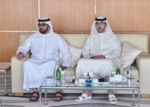 حاكم أم القيوين يستقبل قنصل عام قطر