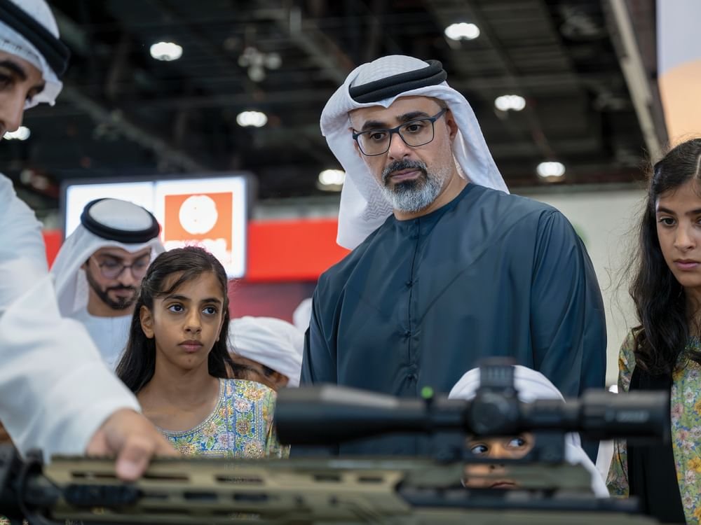 خالد بن محمد بن زايد يزور معرض أبوظبي الدولي للصيد والفروسية في نسخته الـ21 1 خالد بن محمد بن زايد يزور معرض أبوظبي الدولي للصيد والفروسية في نسخته الـ21