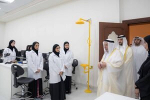 حاكم الشارقة يفتتح جامعة الذيد