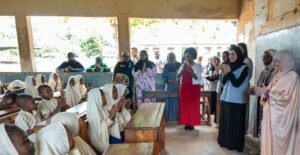 جواهر القاسمي توجّه "القلب الكبير" بإنشاء و تطوير مرافق 12 مدرسة في زنجبار