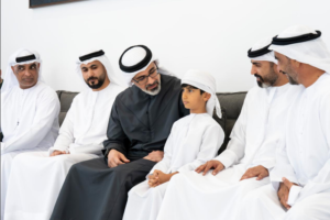 ولي عهد أبوظبي يُقدم واجب العزاء في شهداء الوطن