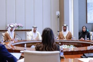 حمدان بن محمد يلتقي مساعد رئيس جمهورية أوزبكستان