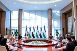 حمدان بن محمد يلتقي مساعد رئيس جمهورية أوزبكستان