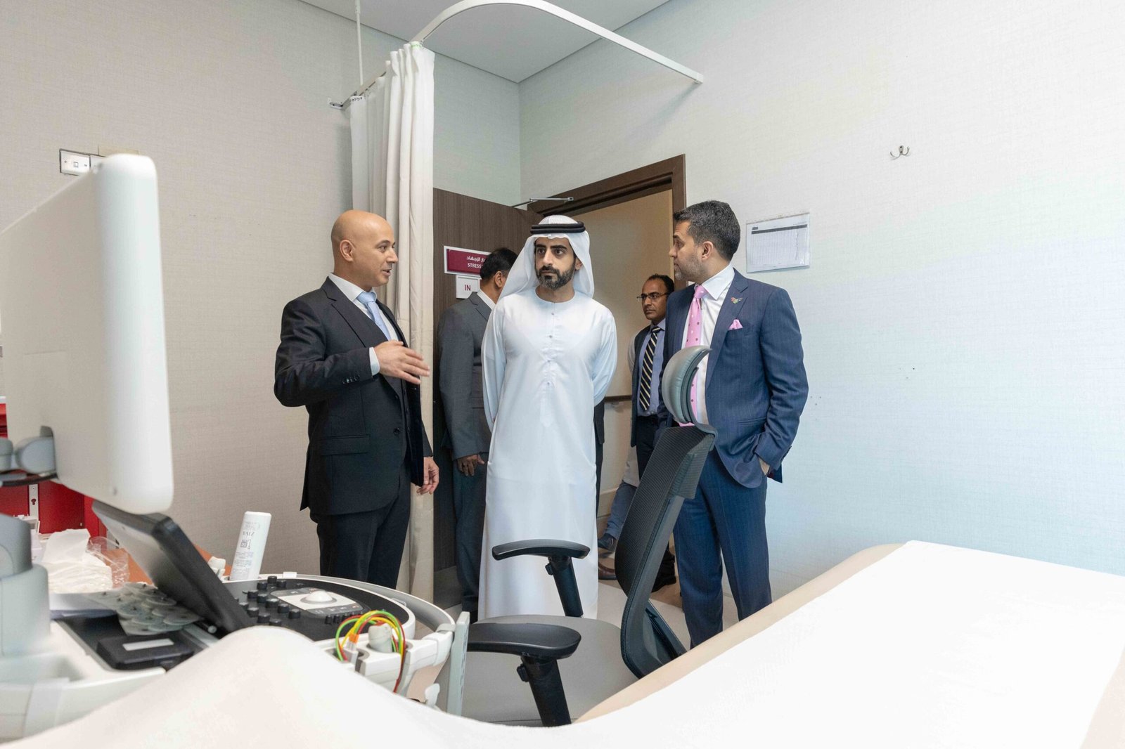 سالم بن عبدالرحمن القاسمي يفتتح وحدة أمراض القلب المتقدمة في مستشفى برجيل بالشارقة 1 سالم بن عبدالرحمن القاسمي يفتتح وحدة أمراض القلب المتقدمة في مستشفى برجيل بالشارقة
