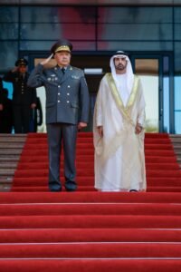حمدان بن محمد يختتم زيارة رسمية لأوزبكستان