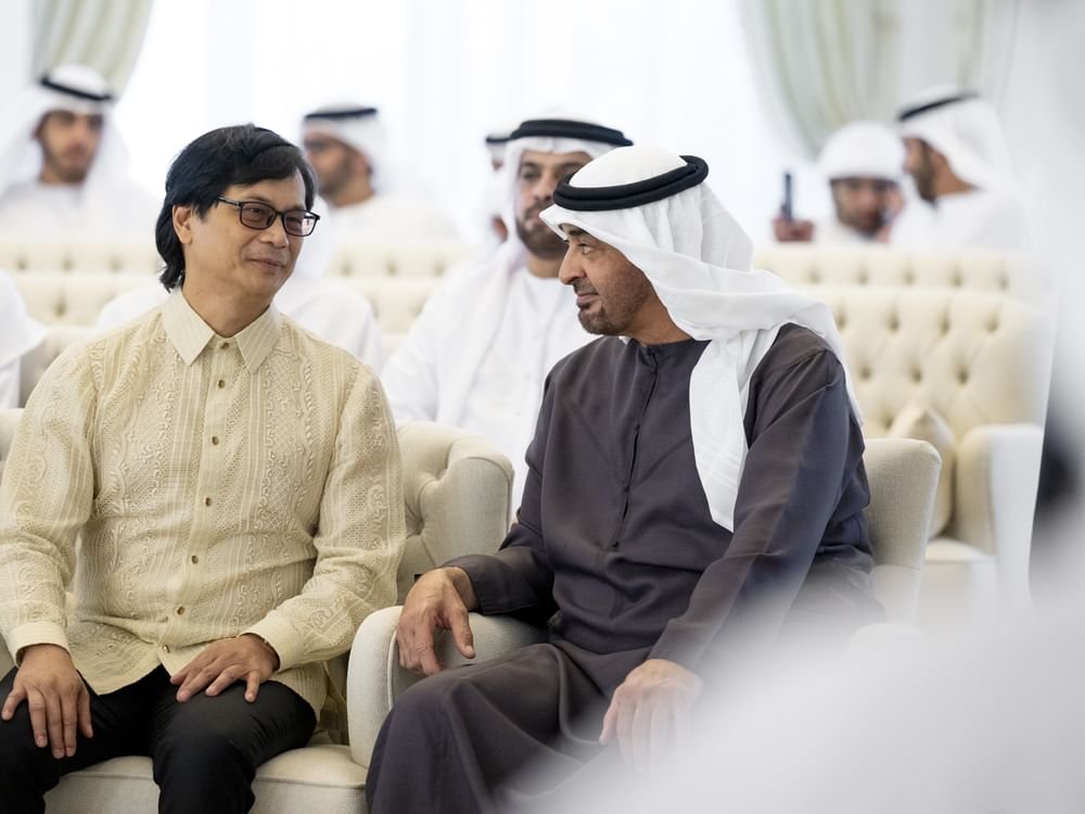 رئيس الدولة يستقبل وزير الداخلية الفلبيني 1 رئيس الدولة يستقبل وزير الداخلية الفلبيني