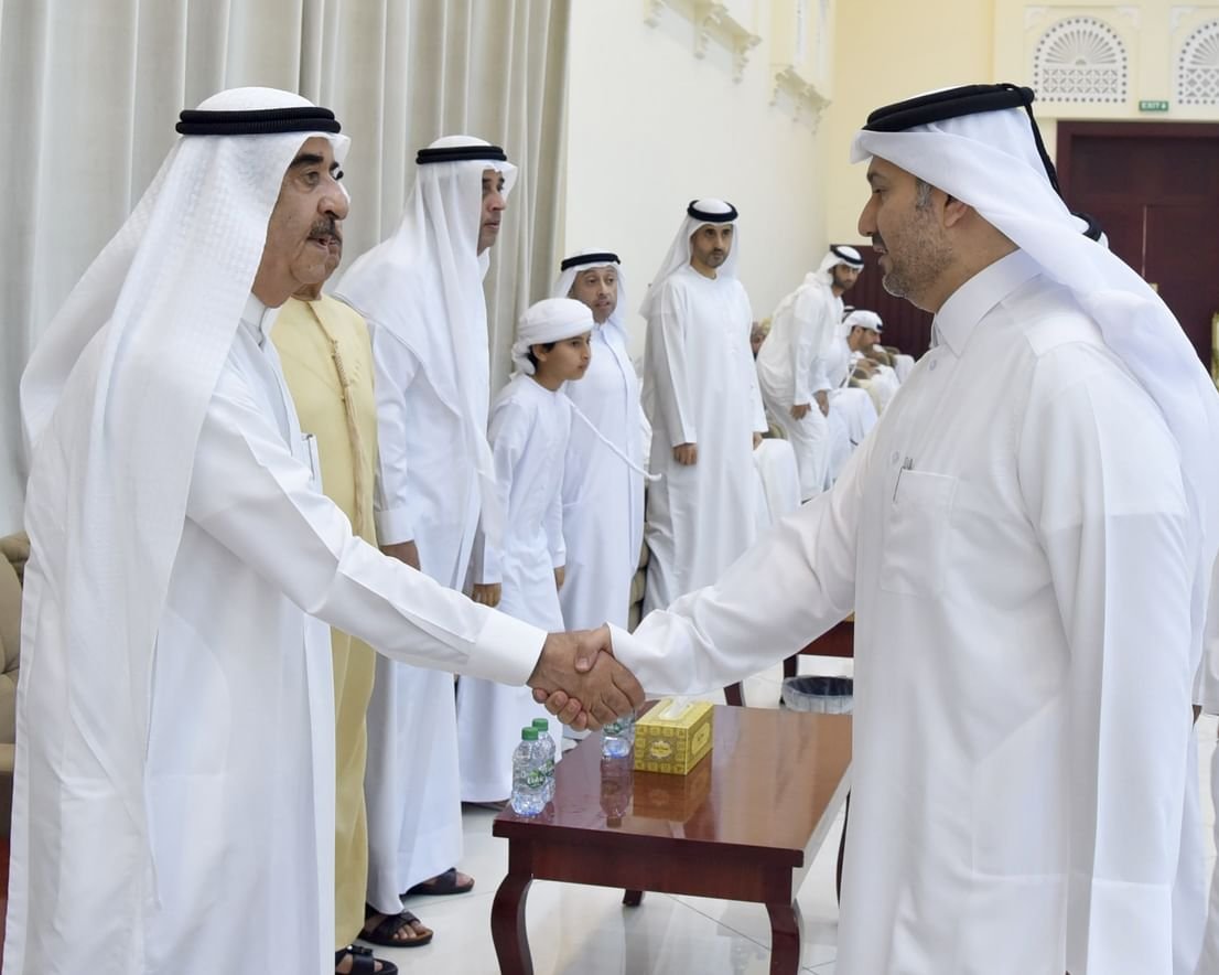 حاكم أم القيوين يتقبل تعازى قنصلي الكويت وقطر فى وفاة الشيخ عبدالله بن أحمد المعلا 1 حاكم أم القيوين يتقبل تعازى قنصلي الكويت وقطر فى وفاة الشيخ عبدالله بن أحمد المعلا