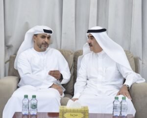 حاكم أم القيوين يتقبل تعازي وزير العدل فى وفاة الشيخ عبدالله بن أحمد المعلا