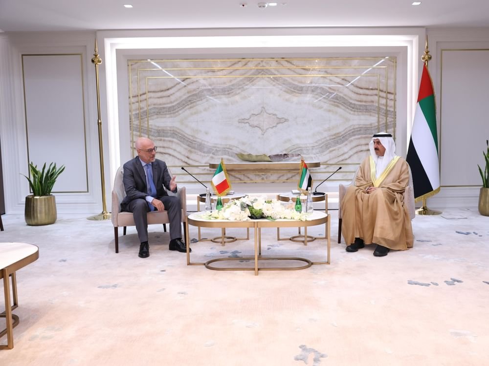 صقر غباش يستقبل سفراء إيطاليا وكازاخستان وباراغواي 1 صقر غباش يستقبل سفراء إيطاليا وكازاخستان وباراغواي