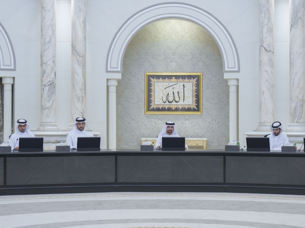 عبدالله بن سالم القاسمي يترأس اجتماع المجلس التنفيذي 1 عبدالله بن سالم القاسمي يترأس اجتماع المجلس التنفيذي